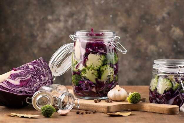 Роллы с квашеной капустой и рыбой